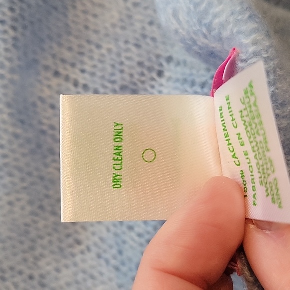 Lilly Pulitzer cashmere scraf - Picture 6 of 7